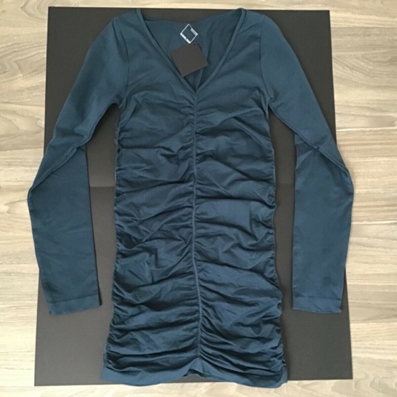 ❤️ Seamless Full Length Long Sleeve Top - Picture 3 of 3